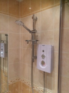 Install showers plumbing